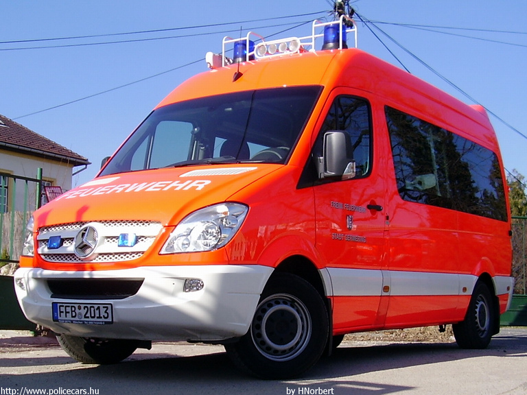 Mercedes Sprinter II, fotó: HNorbert
Keywords: német Németország tûzoltó tûzoltóautó tûzoltóság