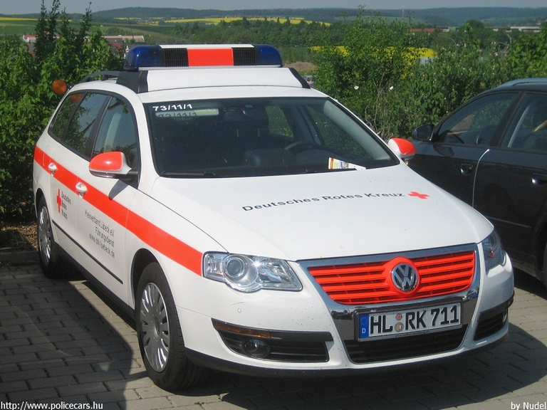 Volkswagen Passat, fotó: Nudel
Keywords: német Németország mentő mentőautó