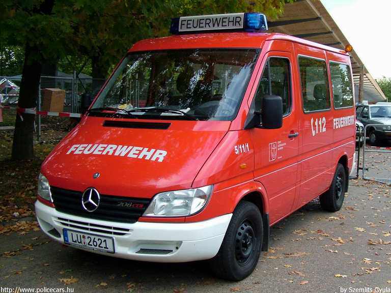 Mercedes-Benz Sprinter, fotó: Szemlits Gyula
Keywords: német németország tûzoltó tûzoltóautó tûzoltóság