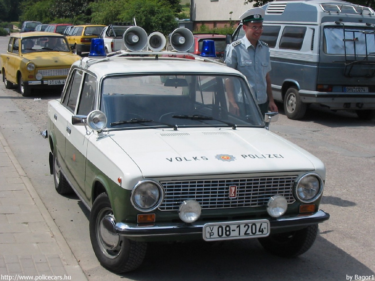Lada, fotó: Bagor1
Keywords: német Németország rendőr rendőrautó rendőrség vaz