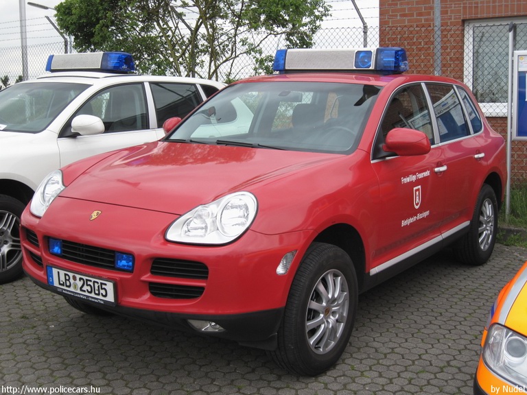 Porsche Cayenne, fotó: Nudel
Keywords: német Németország mentő mentőautó