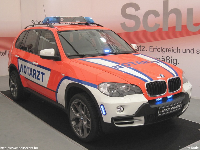BMW X5, fotó: Nudel
Keywords: német Németország mentő mentőautó