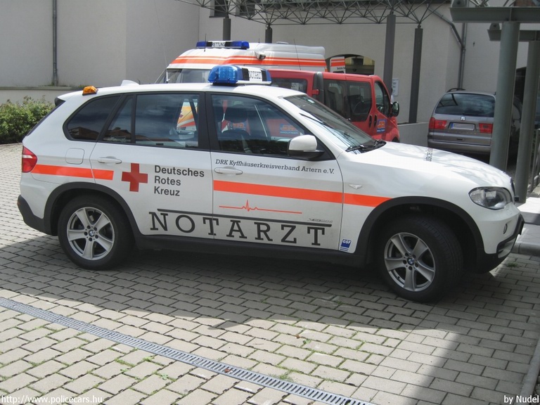 BMW X5, fotó: Nudel
Keywords: mentő mentőautó Németország német