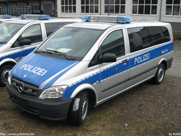 Mercedes-Benz Vito, fotó: Nudel
Keywords: rendőr rendőrautó rendőrség Németország német