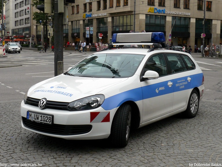 Volkswagen Golf VI Variant, fotó: Döbrentei Balázs
Keywords: német Németország