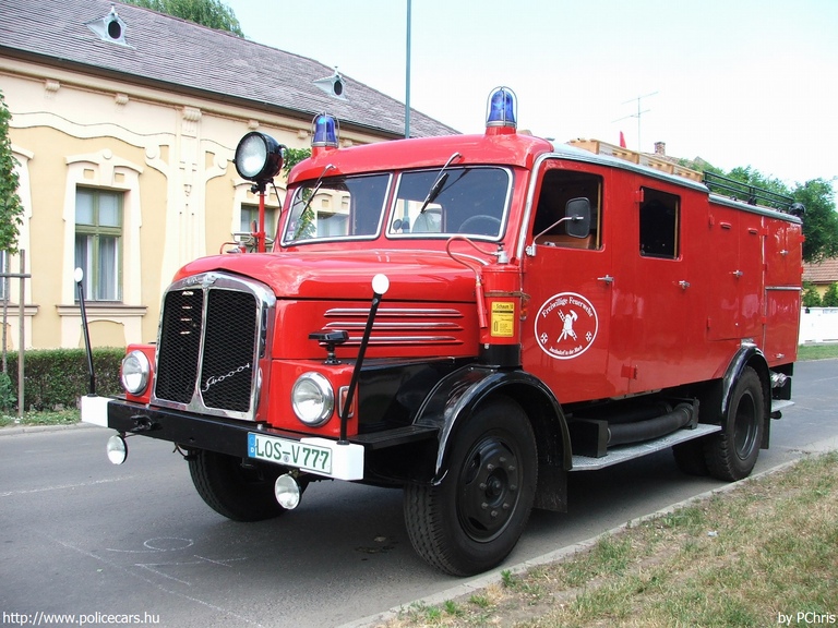 IFA S4000, fotó: PChris
Keywords: tûzoltó tûzoltóautó tûzoltóság német Németország