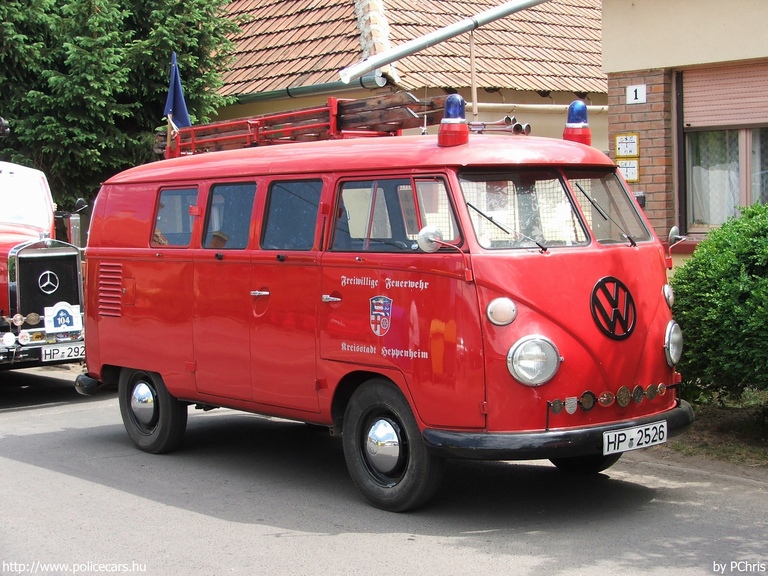 Volkswagen Transporter T1, fotó: PChris
Keywords: tûzoltó tûzoltóautó tûzoltóság német Németország