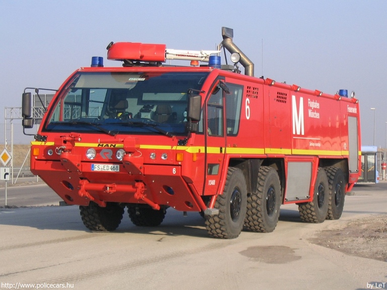 MAN 38.1000 VFAEG/8x8 Rosenbauer, Flughafen München, fotó: LeT
Keywords: tûzoltó tûzoltóautó tûzoltóság német Németország