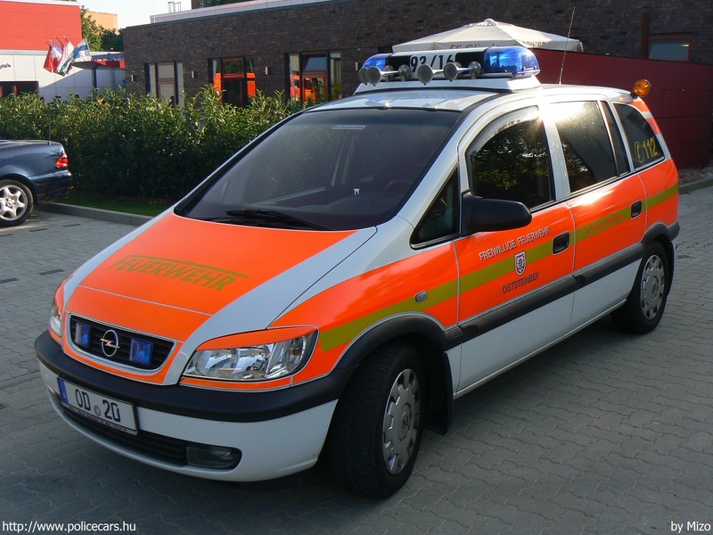 Opel Zafira, fotó: Mizo
Keywords: német Németország tûzoltó tûzoltóautó tûzoltóság