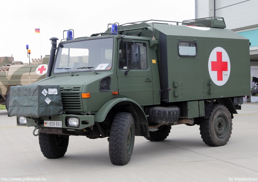 Mercedes-Benz Unimog, fotó: krisztianfotoi
Keywords: német Németország mentő mentőautó katonai
