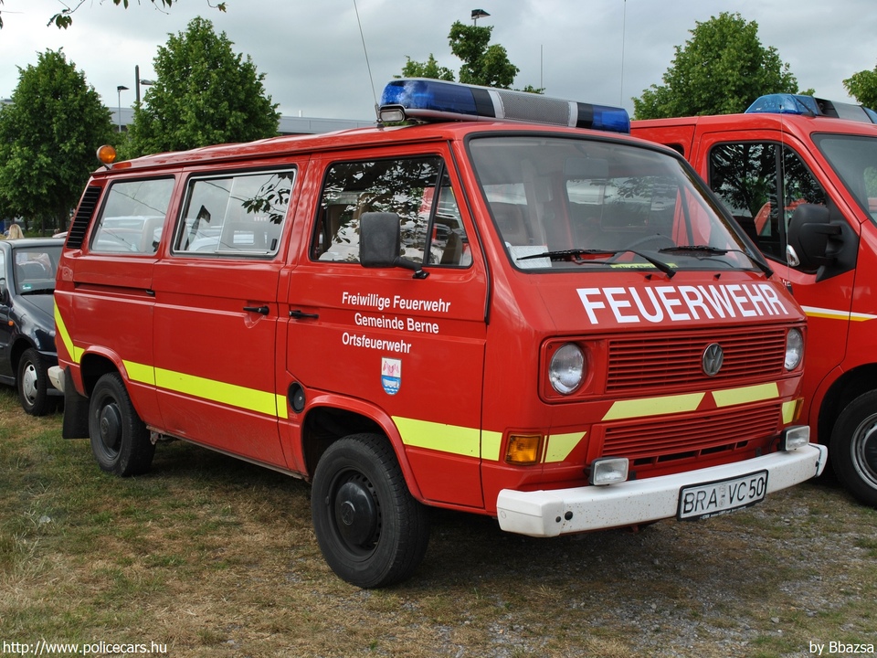 Volkswagen Transporter T3, fotó: Bbazsa
Keywords: német Németország tûzoltó tûzoltóautó tûzoltóság Germany german fire firetruck