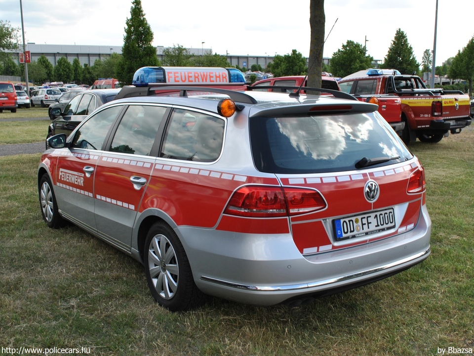 Volkswagen Passat B7 Variant, Stormarn, fotó: Bbazsa
Keywords: német Németország tûzoltó tûzoltóautó tûzoltóság Germany german fire firetruck