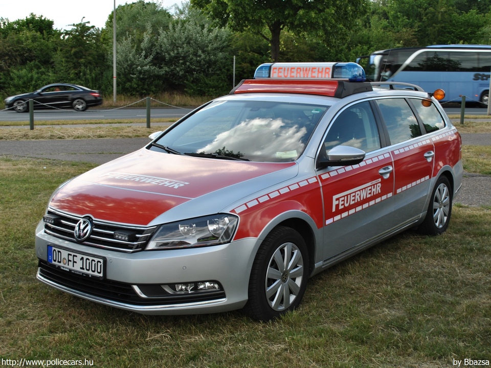Volkswagen Passat B7 Variant, Stormarn, fotó: Bbazsa
Keywords: német Németország tûzoltó tûzoltóautó tûzoltóság Germany german fire firetruck