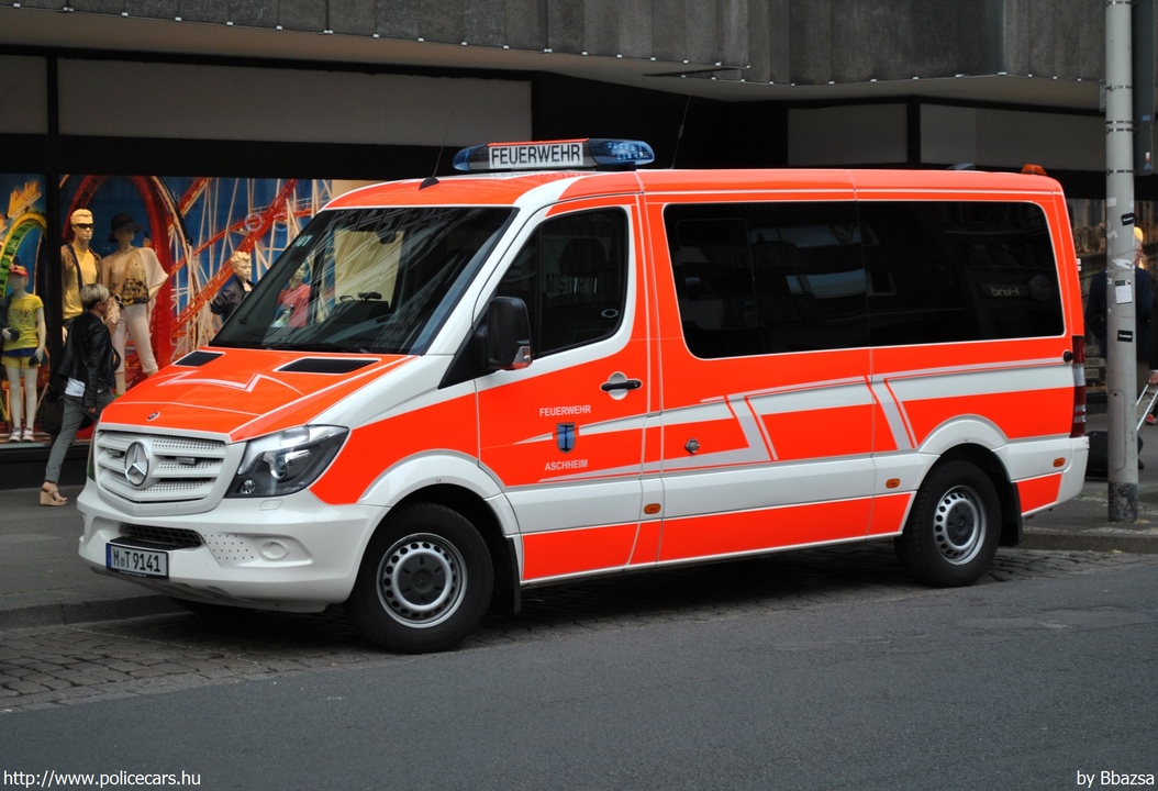 Mercedes Sprinter, Aschheim, fotó: Bbazsa
Keywords: német Németország tûzoltó tûzoltóautó tûzoltóság Germany german fire firetruck
