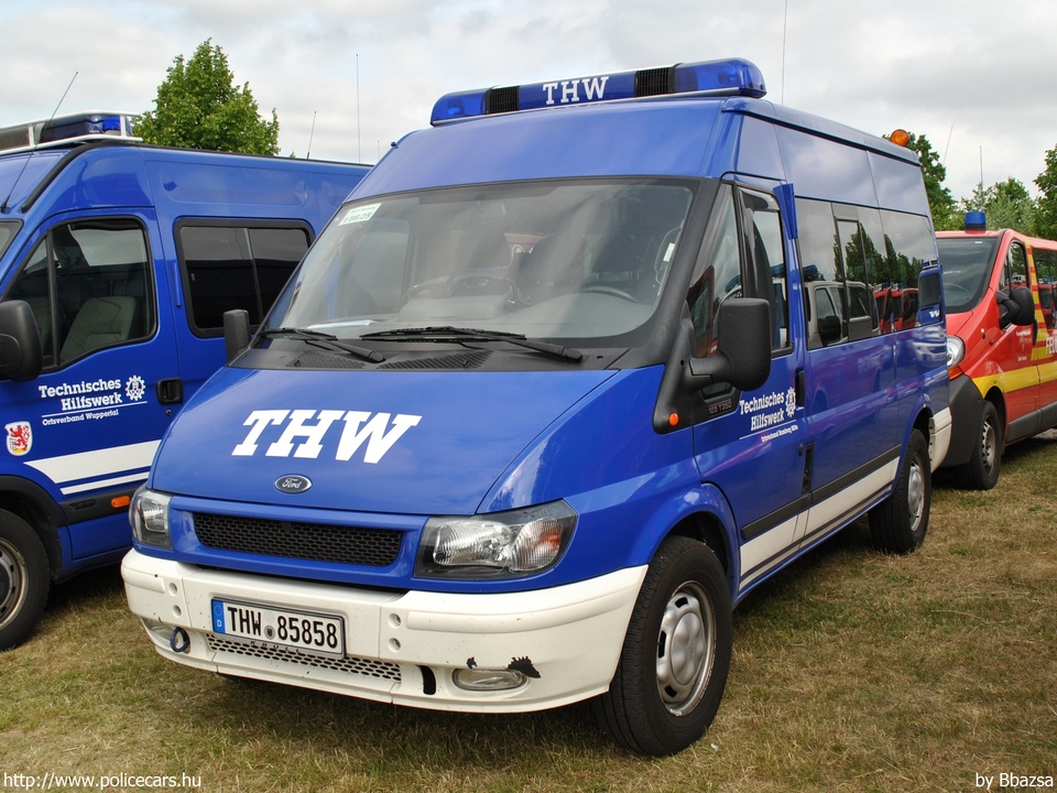 Ford Transit, THW, fotó: Bbazsa
Keywords: német Németország tûzoltó tûzoltóautó tûzoltóság Germany german fire firetruck