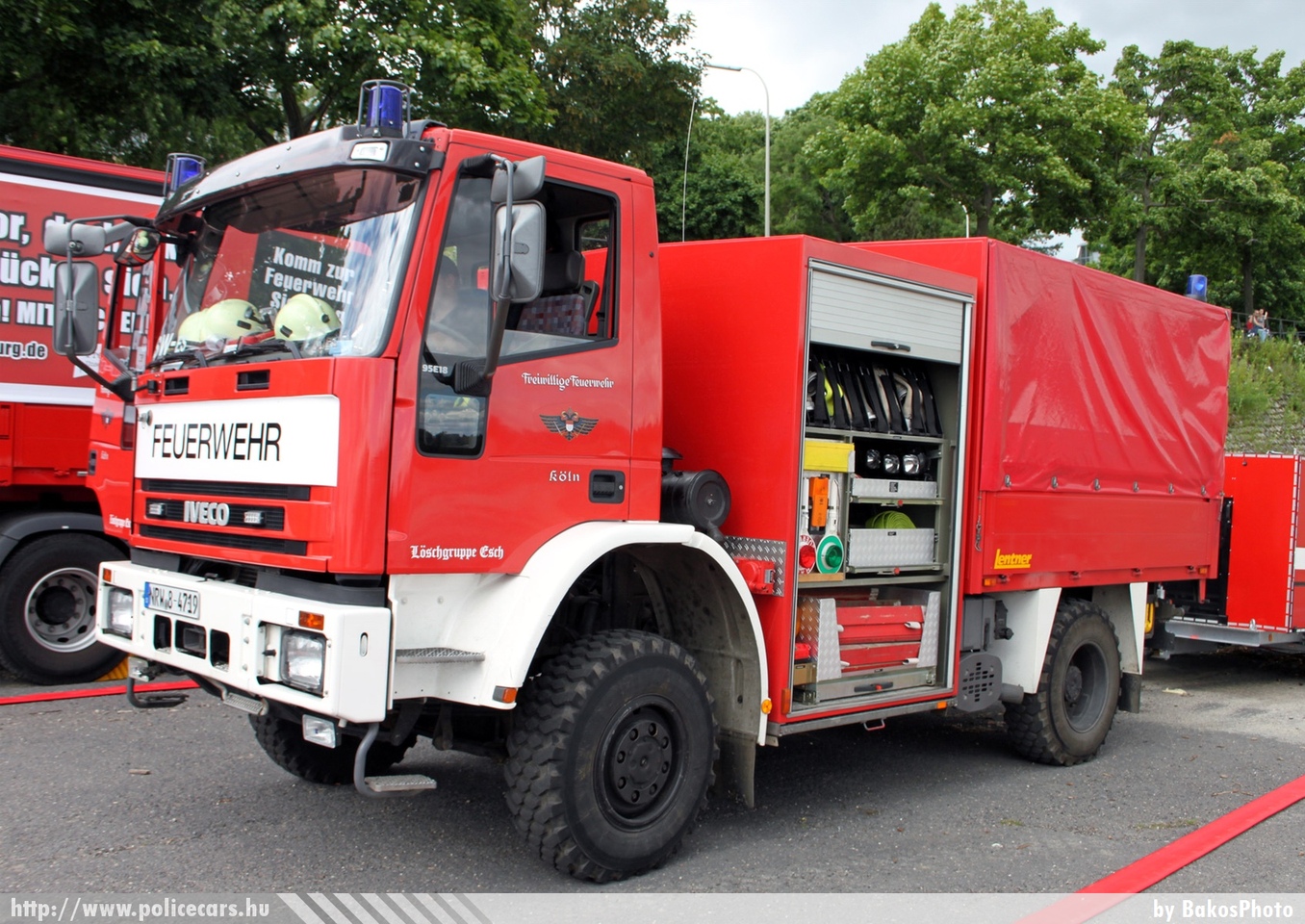Iveco 95E18 Lentner, fotó: BakosPhoto
Keywords: német Németország tûzoltó tûzoltóautó tûzoltóság Germany german fire firetruck