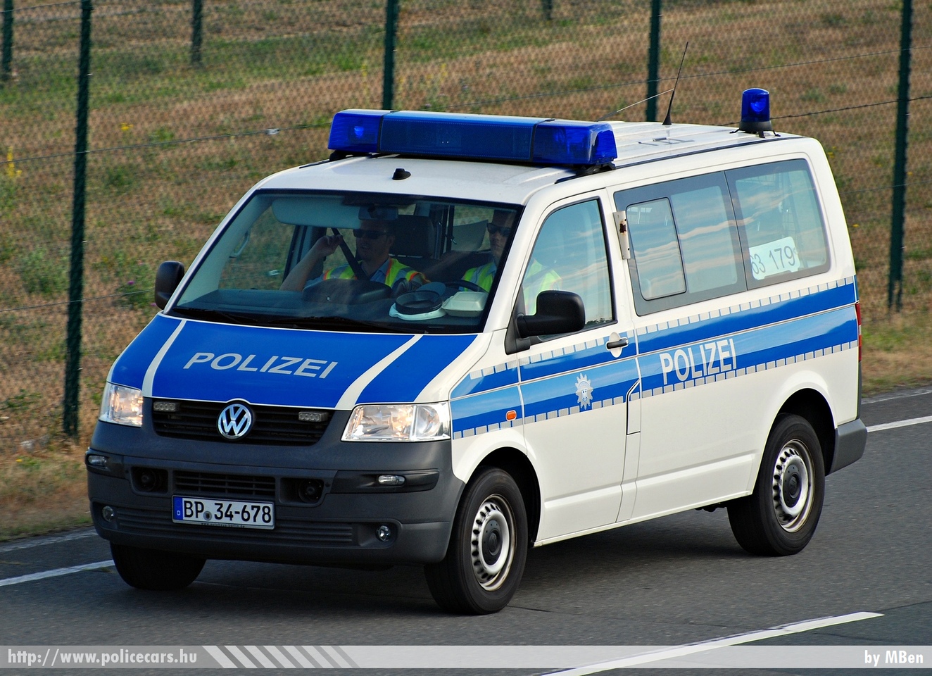 Volkswagen Transporter T5, fotó: MBen
Keywords: német Németország rendőr rendőrautó rendőrség german Germany police policecar