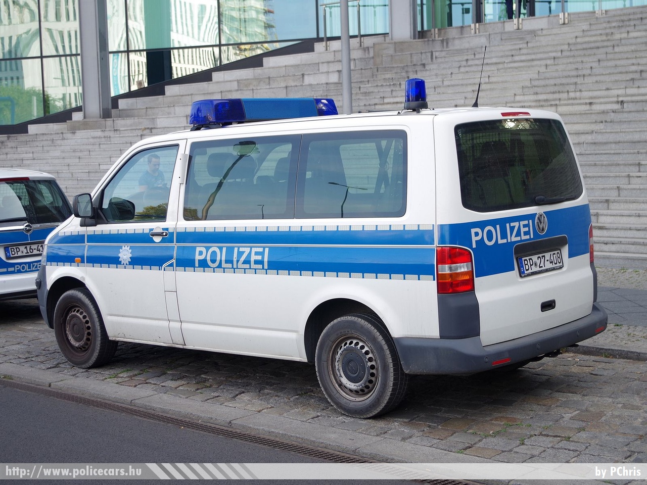 Volkswagen Transporter T5, fotó: PChris
Keywords: német Németország rendőr rendőrautó rendőrség german Germany police policecar