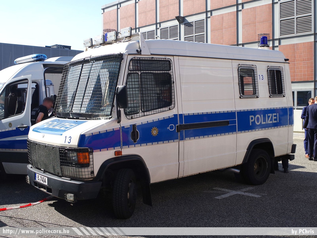 Mercedes ?, fotó: PChris
Keywords: német Németország rendőr rendőrautó rendőrség german Germany police policecar