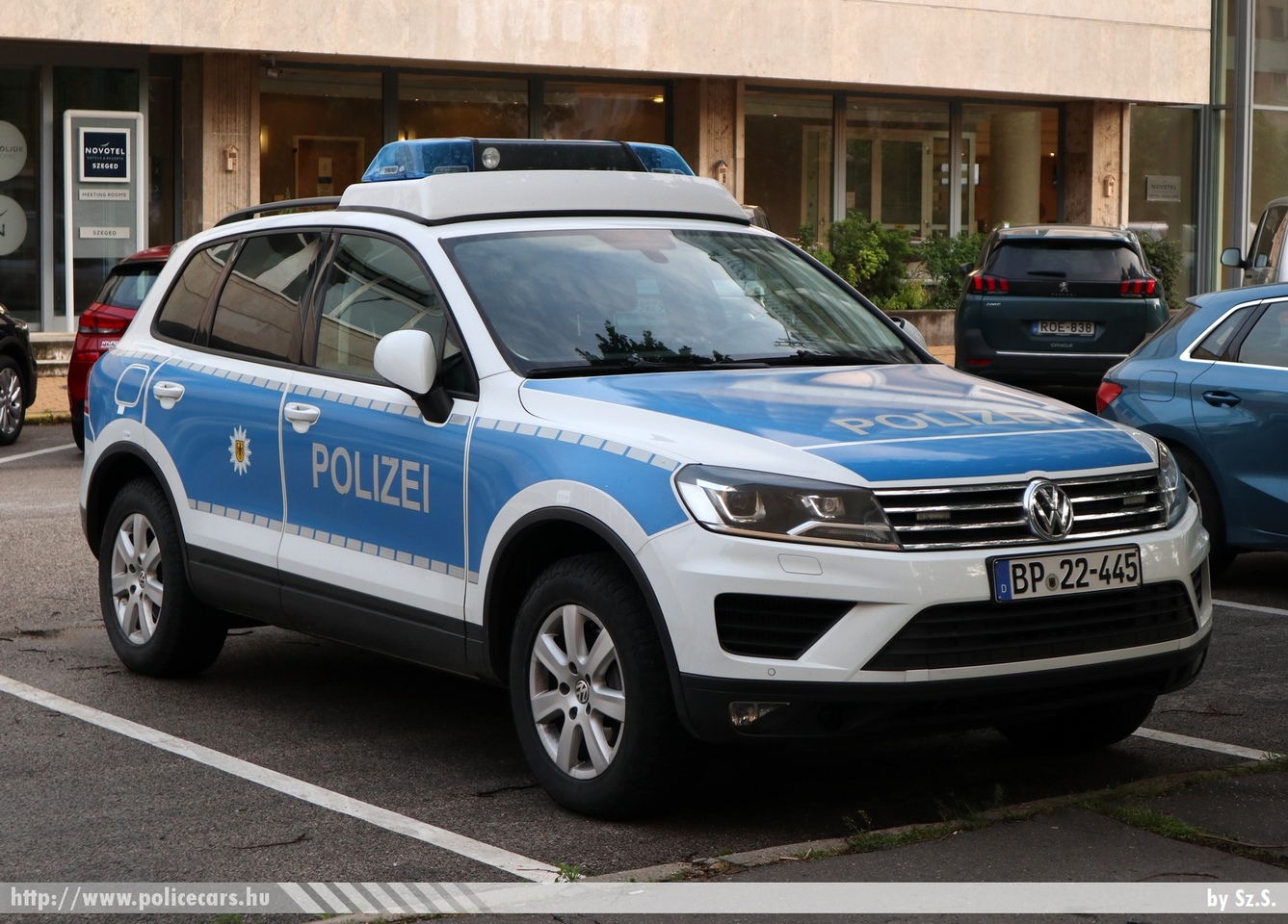 Volkswagen Touareg, fotó: Sz.S.
Keywords: német Németország rendőr rendőrautó rendőrség german Germany police policecar