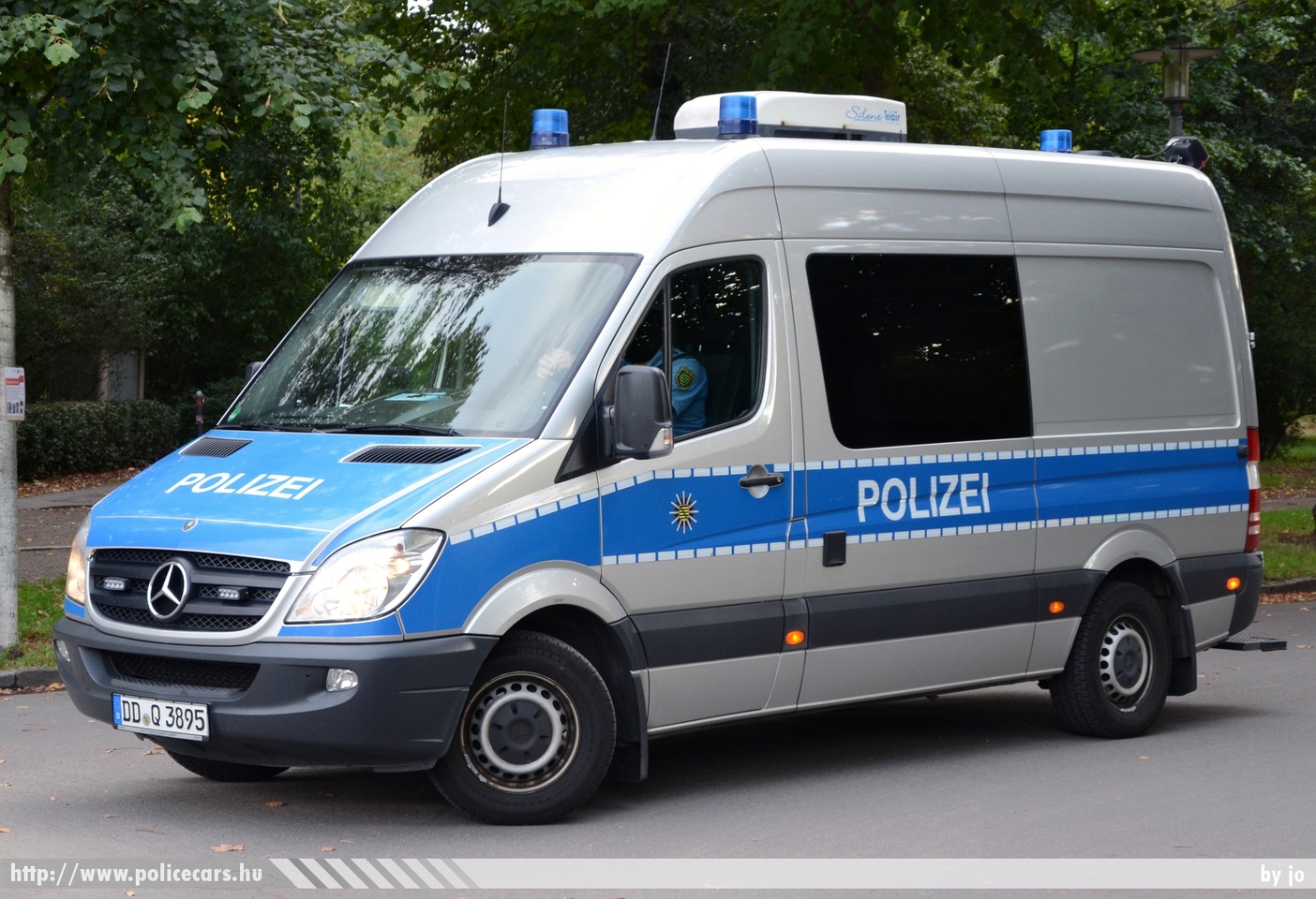 Mercedes Sprinter II facelift, fotó: jo
Keywords: német Németország rendőr rendőrautó rendőrség german Germany police policecar
