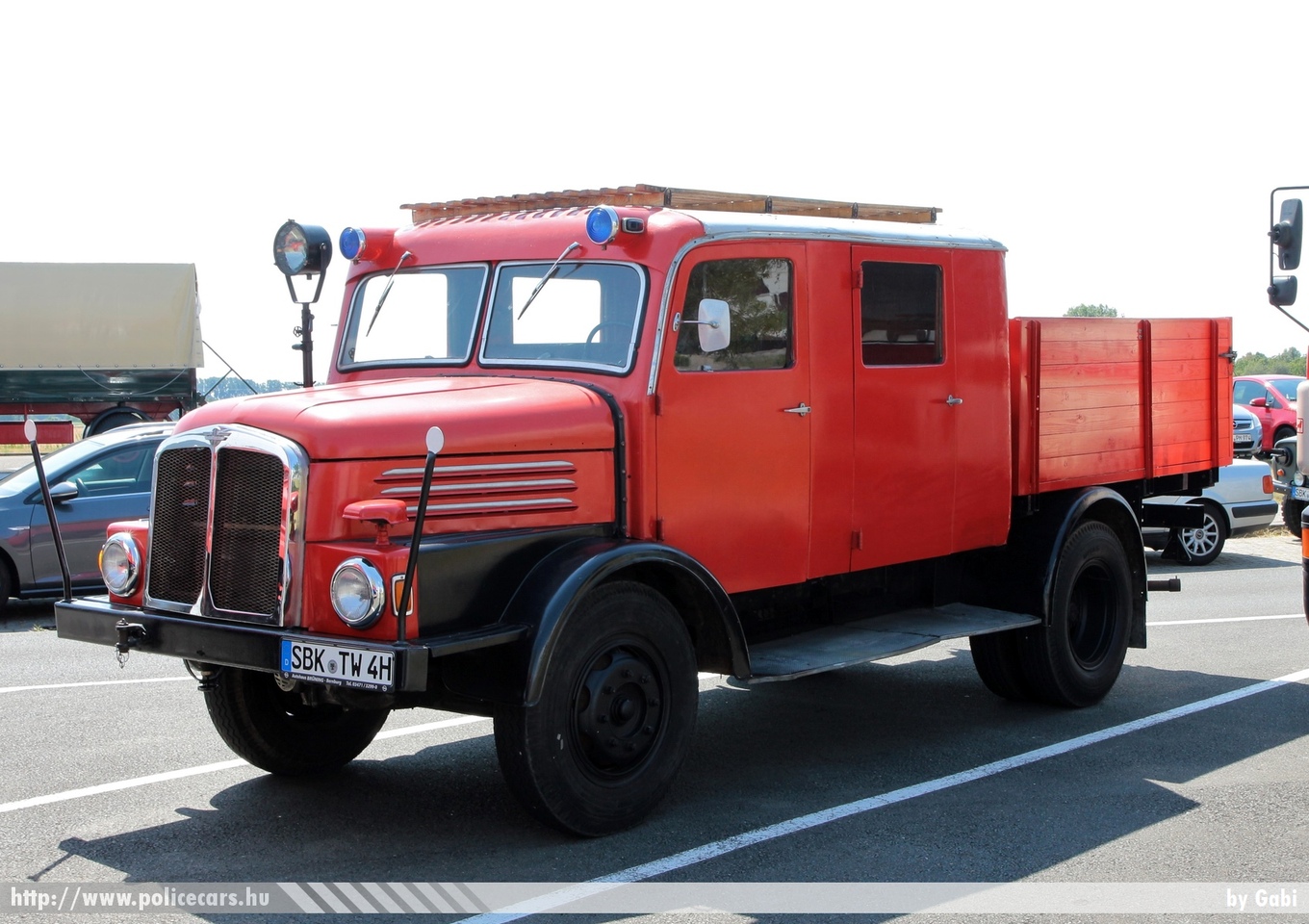 Horch H3A, fotó: Gabi
Keywords: német Németország tûzoltó tûzoltóautó tûzoltóság Germany german fire firetruck