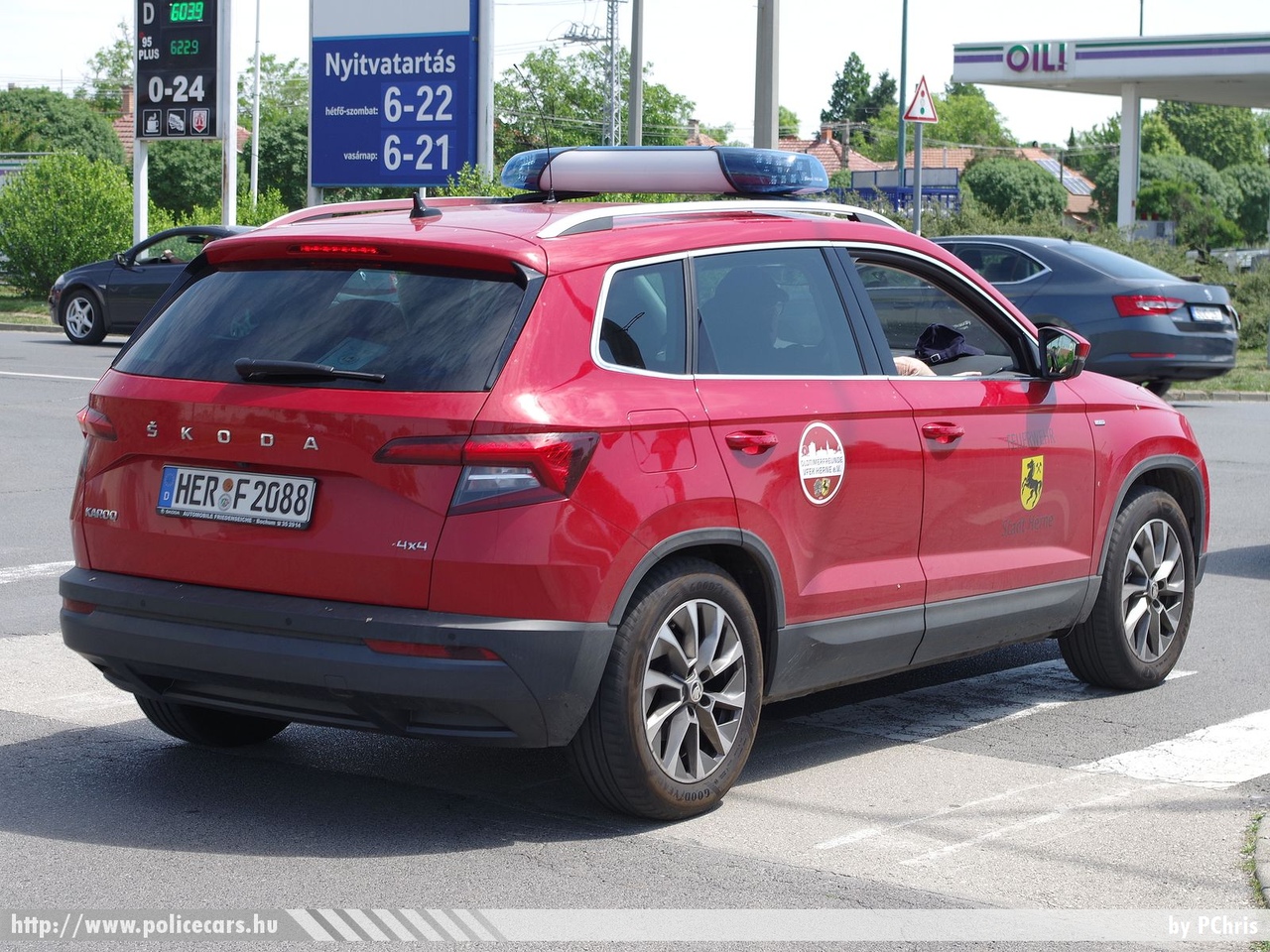 Skoda Karoq 4x4, Feuerwehr Stadt Herne, fotó: PChris
Keywords: német Németország tûzoltó tûzoltóautó tûzoltóság Germany german fire firetruck