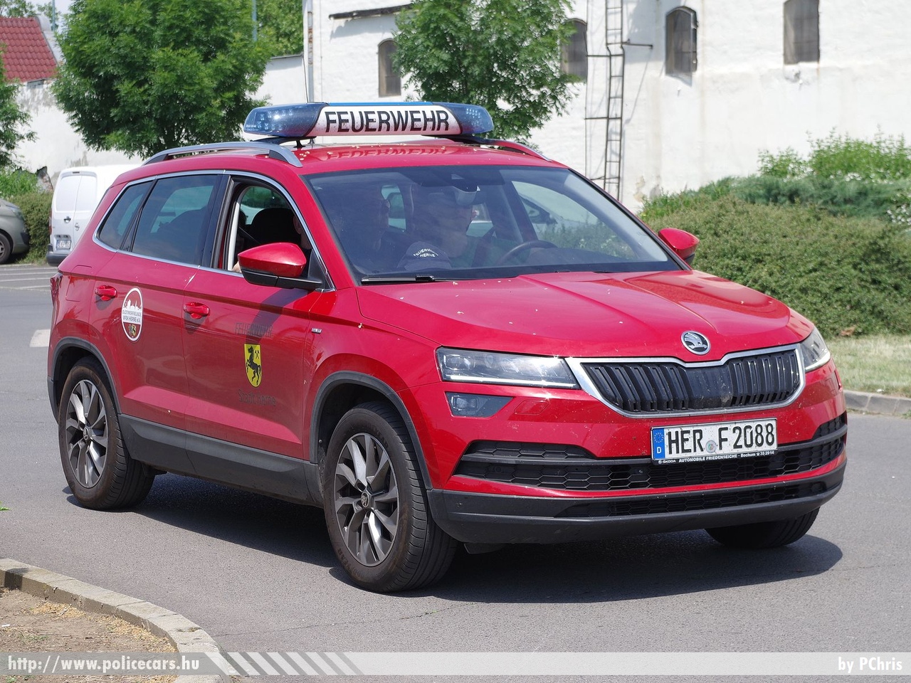 Skoda Karoq 4x4, Feuerwehr Stadt Herne, fotó: PChris
Keywords: német Németország tûzoltó tûzoltóautó tûzoltóság Germany german fire firetruck