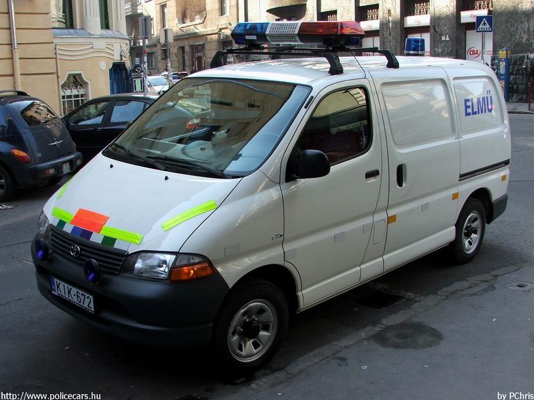 Toyota Hiace, fotó: PChris
Keywords: ELMÛ elektromos mûvek KIK-672
