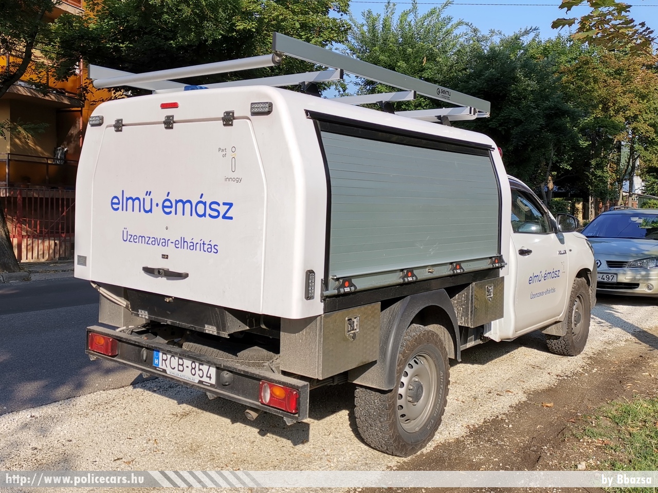 Toyota Hilux, fotó: Bbazsa
Keywords: ELMÛ elektromos mûvek RCB-854