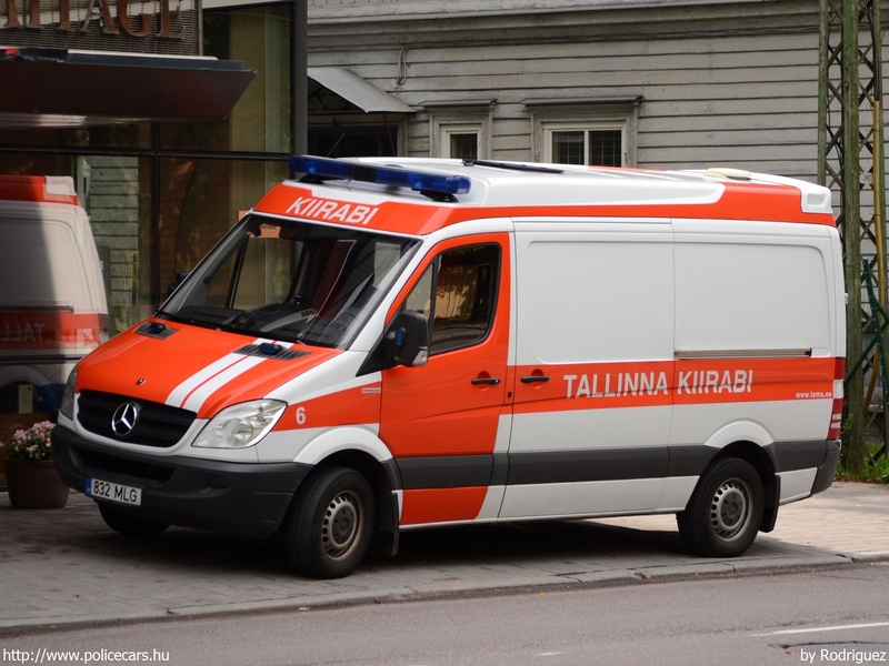 Mercedes-Benz Sprinter II, fotó: Rodriguez
Keywords: észt Észtország mentő mentőautó