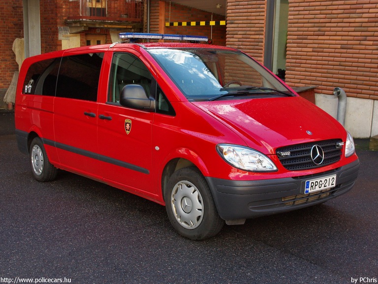Mercedes-Benz Vito, Turku, fotó: PChris
Keywords: finn Finnország tûzoltó tûzoltóautó tûzoltóság