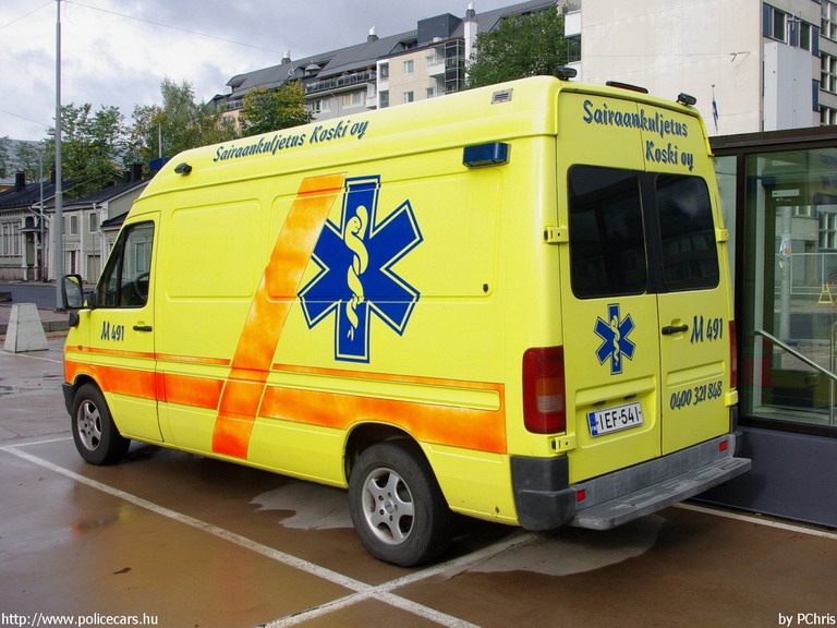 Volkswagen LT, fotó: PChris
Keywords: finn Finnország mentő mentőautó