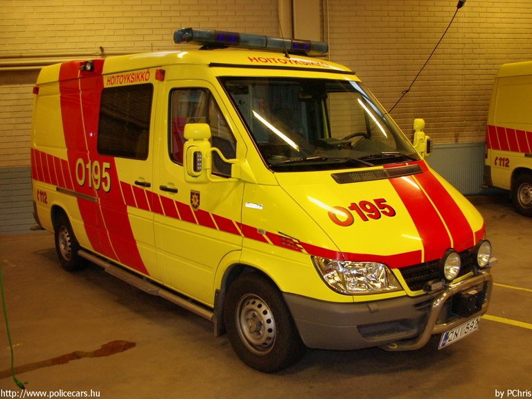 Mercedes-Benz Sprinter 314 CDi, Oulu, fotó: PChris
Keywords: finn Finnország mentő mentőautó