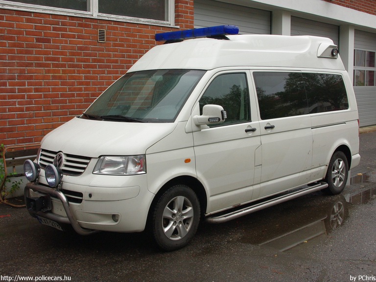 Volkswagen Transporter T5, Savonlinna, fotó: PChris
Keywords: finn Finnország mentő mentőautó