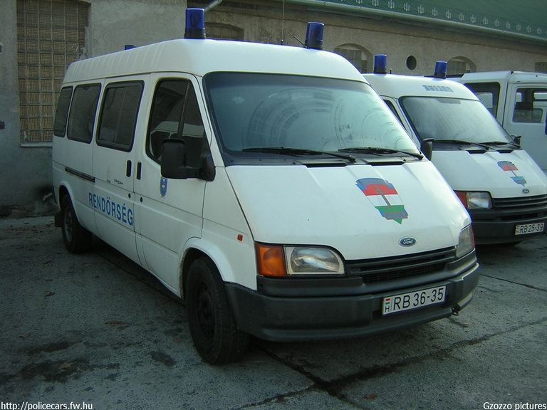 Ford Transit, fotó: Gzozzo pictures
Keywords: rendőrség rendőrautó rendőr RB36-35 magyar Magyarország