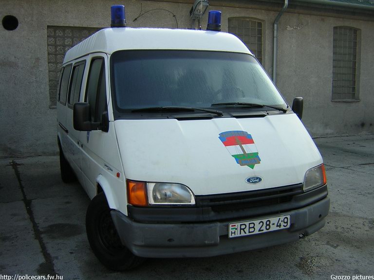 Ford Transit, fotó: Gzozzo pictures
Keywords: rendőrség rendőrautó rendőr RB28-49 magyar Magyarország