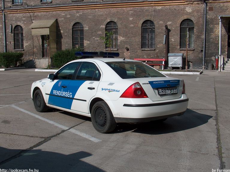 Ford Mondeo, fotó: Furman
Keywords: rendőrség rendőrautó rendőr magyar Magyarország RB73-33
