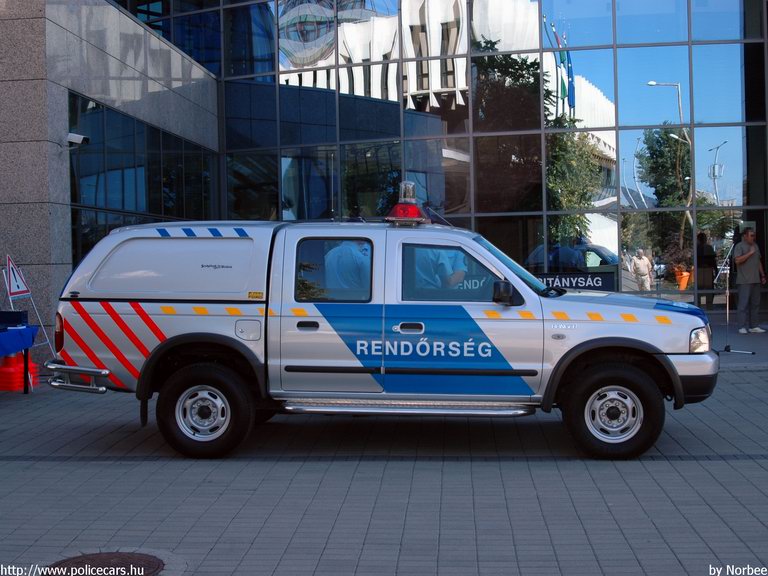 Ford Ranger, fotó: Norbee
Keywords: rendőrség rendőrautó rendőr magyar Magyarország RB73-78