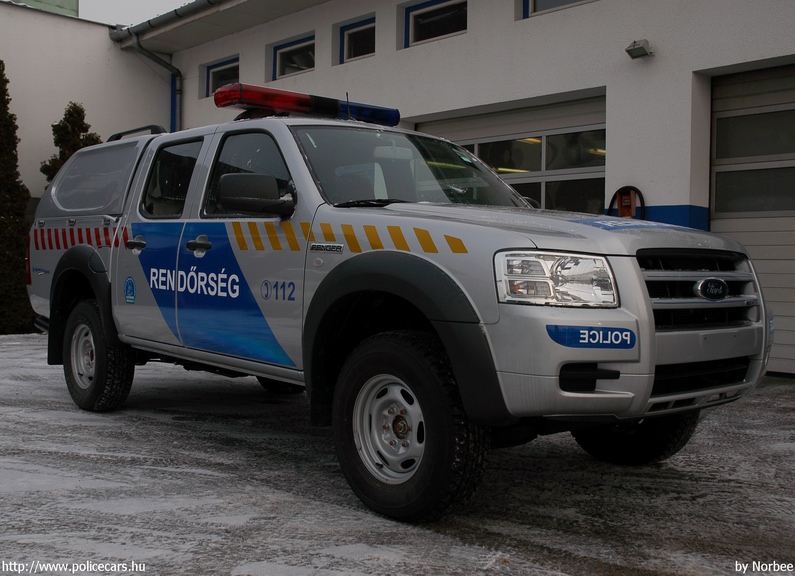 Ford Ranger, fotó: Norbee
Keywords: rendőrség rendőr rendőrautó magyar Magyarország