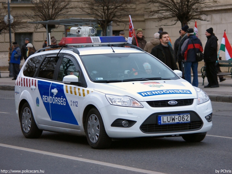 Ford Focus, fotó: PChris
Keywords: rendőr rendőrautó rendőrség magyar Magyarország LUW-062
