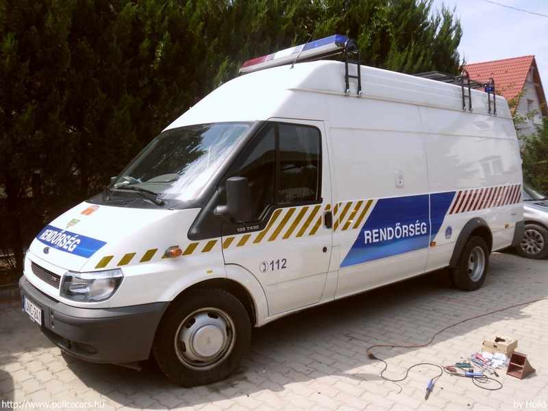Ford Transit 135 T430, fotó: Holló
Keywords: rendőr rendőrautó rendőrség magyar Magyarország JNC-241