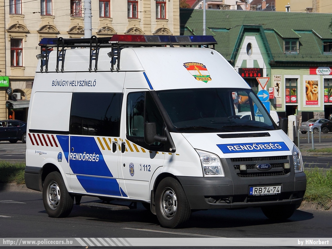 Ford Transit, fotó: HNorbert
Keywords: RB74-74 rendőr rendőrautó rendőrség magyar Magyarország hungarian Hungary police policecar