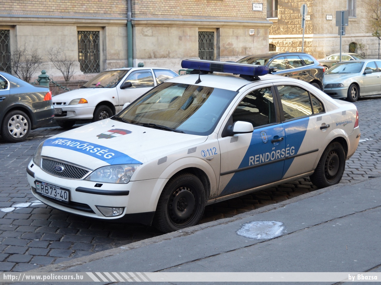 Ford Mondeo, fotó: Bbazsa
Keywords: rendőr rendőrautó rendőrség magyar Magyarország hungarian Hungary police policecar RB73-40