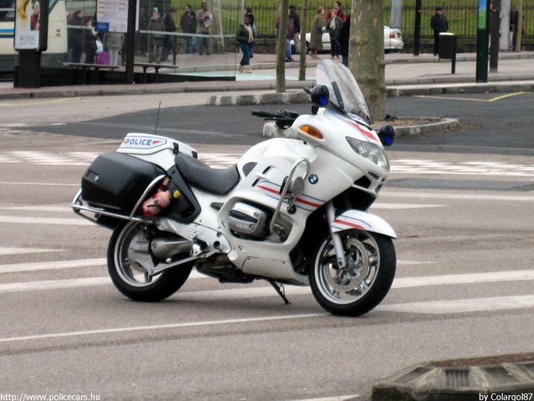 BMW, fotó: Colargol87
Keywords: rendőr rendőrautó rendőrség Franciaország francia