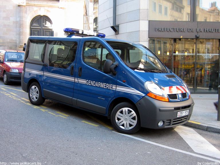 Renault Trafic, fotó: Colargol87
Keywords: rendőr rendőrautó rendőrség Franciaország francia Gendarmerie csendőrség