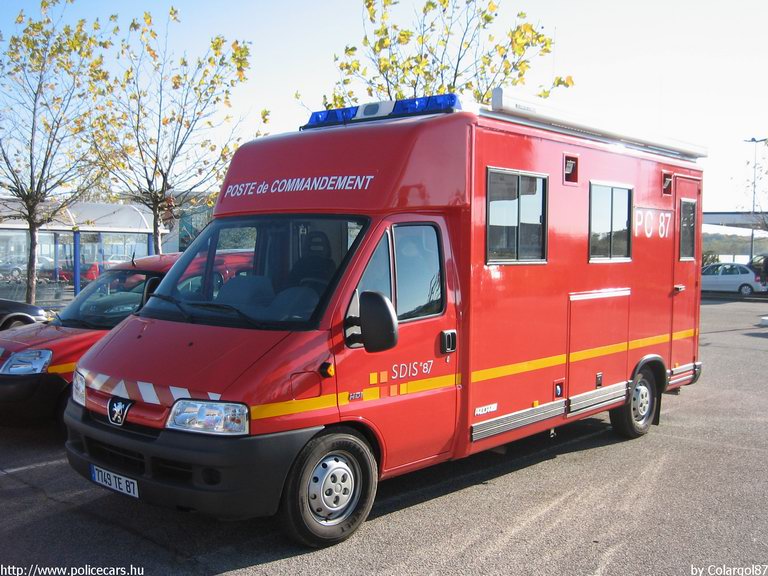 Peugeot Boxer, fotó: Colargol87
Keywords: tûzoltó tûzoltóautó tûzoltóság Franciaország francia