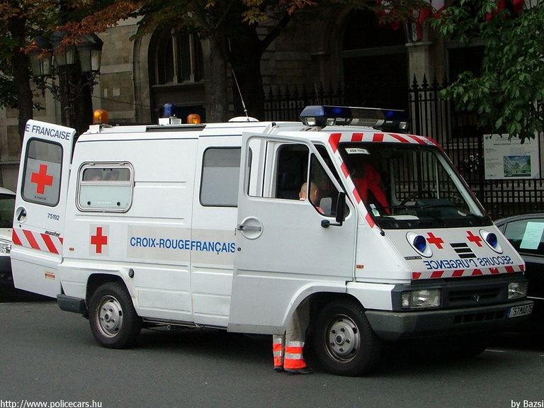 Renault Master, fotó: Bazsi
Keywords: mentő mentőautó Franciaország francia