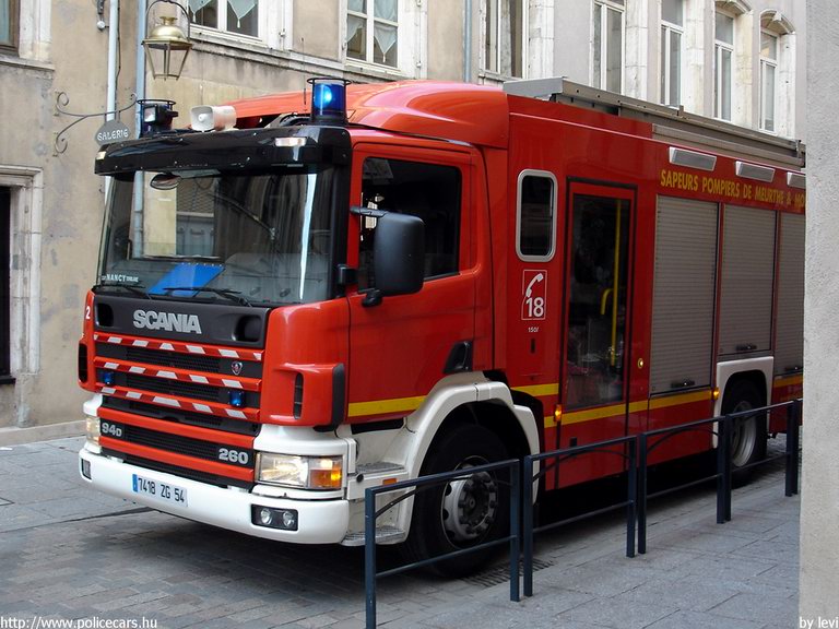 Scania, fotó: levi
Keywords: tûzoltó tûzoltóautó tûzoltóság Franciaország francia