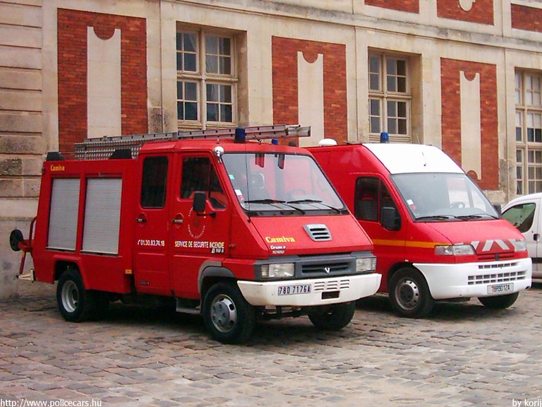 Renault, Peugeot, fotó: korij
Keywords: tûzoltó tûzoltóautó tûzoltóság Franciaország francia